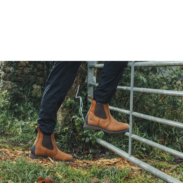 Aldingham Dealer Boots